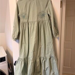 Meadows Sage Green Dress with Embroidery, size 0 Excellent Condition
